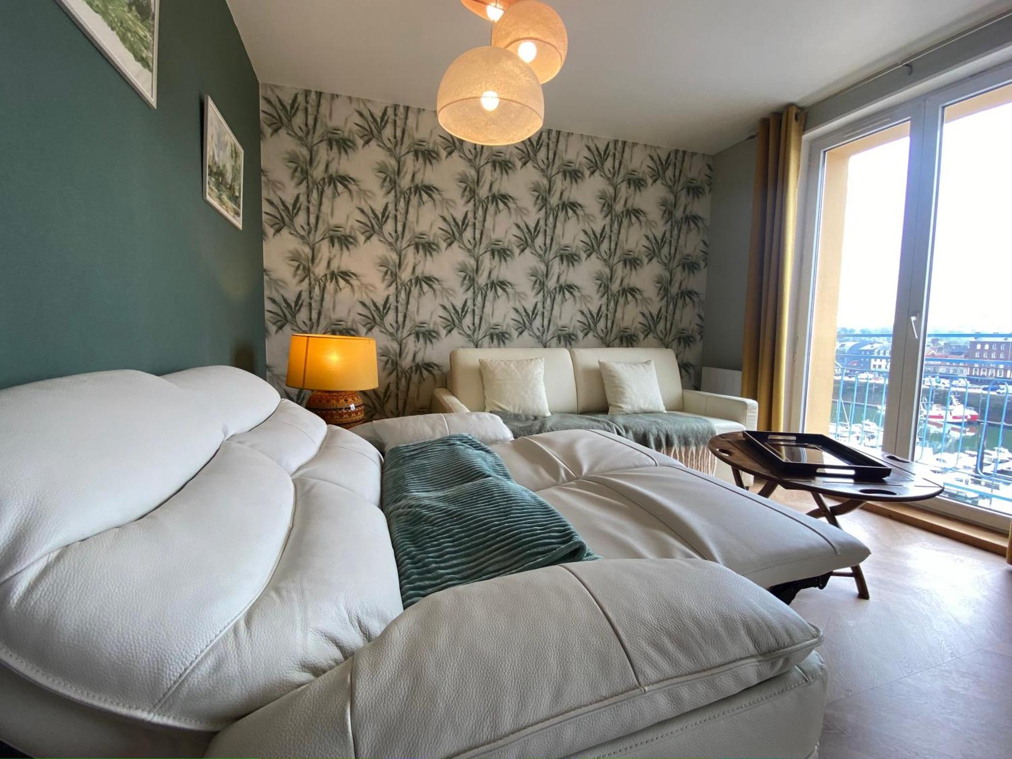 Etablissement 3 Etoiles Avec Ascenseur, 3 Appartements Lumineux Vue Port Avec Balcon, 200M De La Mer, Wifi Fibre, Tous Service Inclus Диеп Екстериор снимка