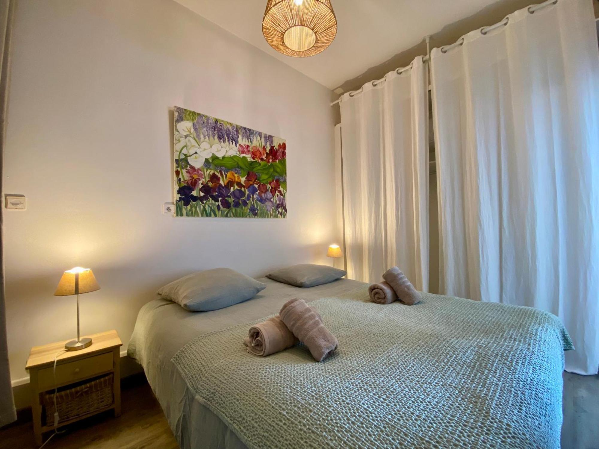 Etablissement 3 Etoiles Avec Ascenseur, 3 Appartements Lumineux Vue Port Avec Balcon, 200M De La Mer, Wifi Fibre, Tous Service Inclus Диеп Екстериор снимка
